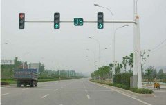 交通信號燈桿件如何維護和保養？